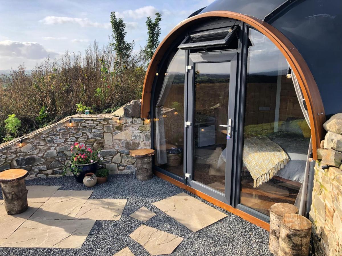 Hilltop Hideaway - Secluded Pod With Private Hot Tub Newry Eksteriør bilde