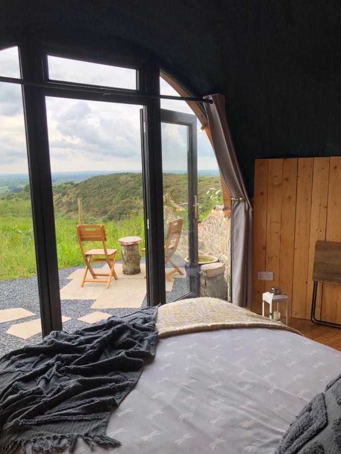 Hilltop Hideaway - Secluded Pod With Private Hot Tub Newry Eksteriør bilde